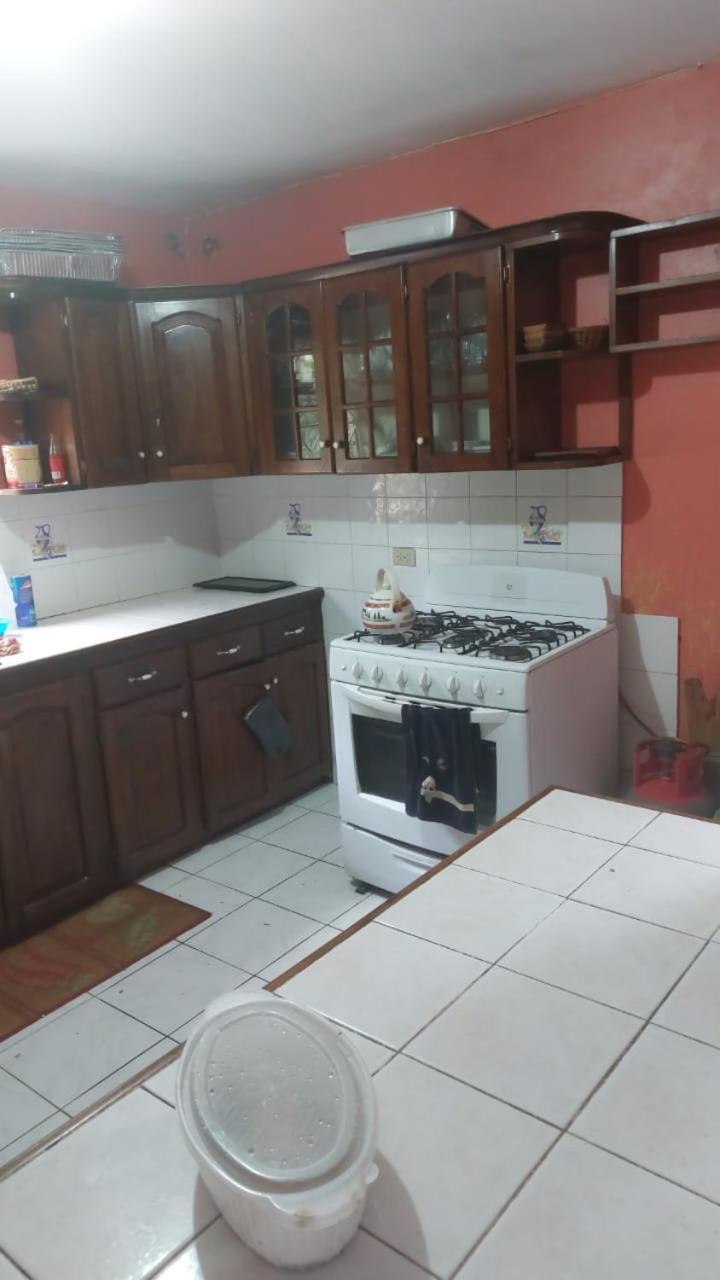 Griffiths Guest House White Hill Экстерьер фото