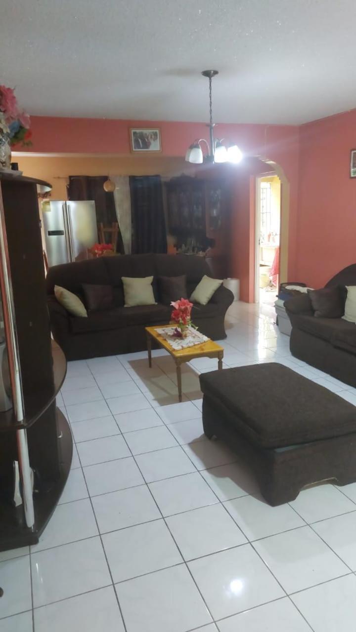 Griffiths Guest House White Hill Экстерьер фото