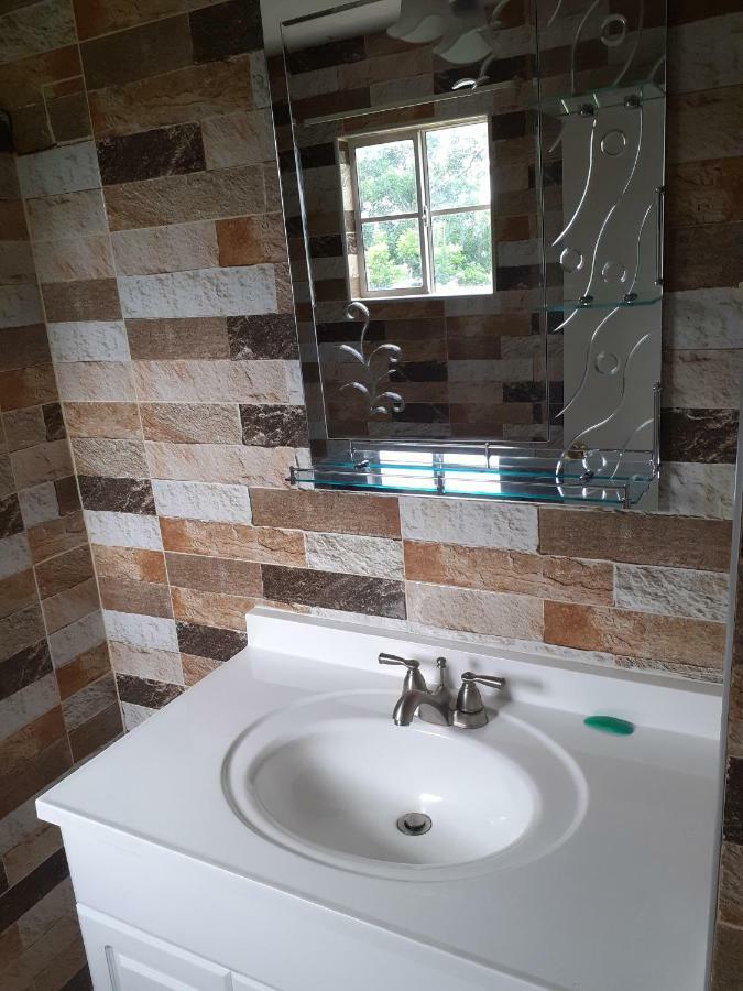 Griffiths Guest House White Hill Экстерьер фото